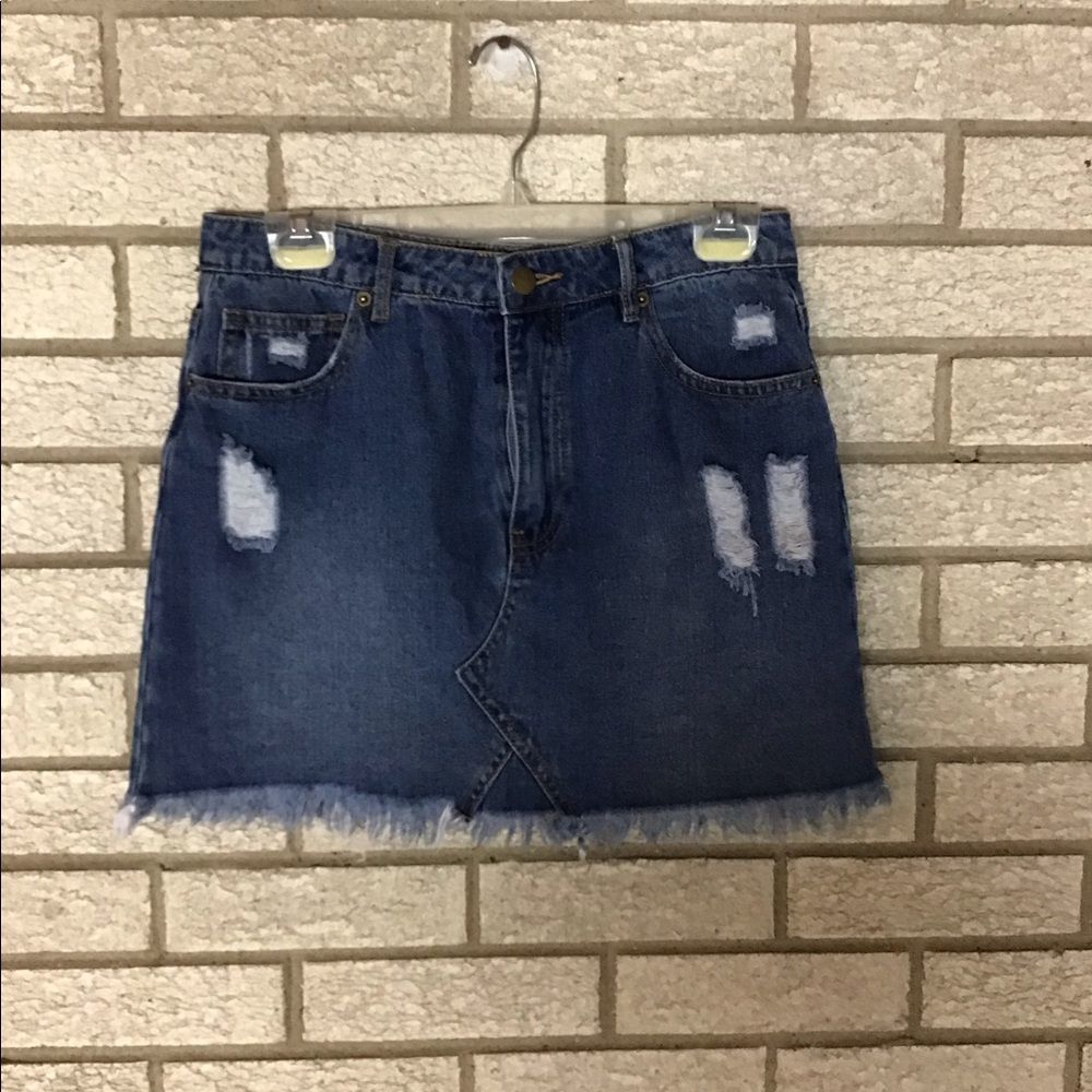 Forever 21 denim skirt size medium